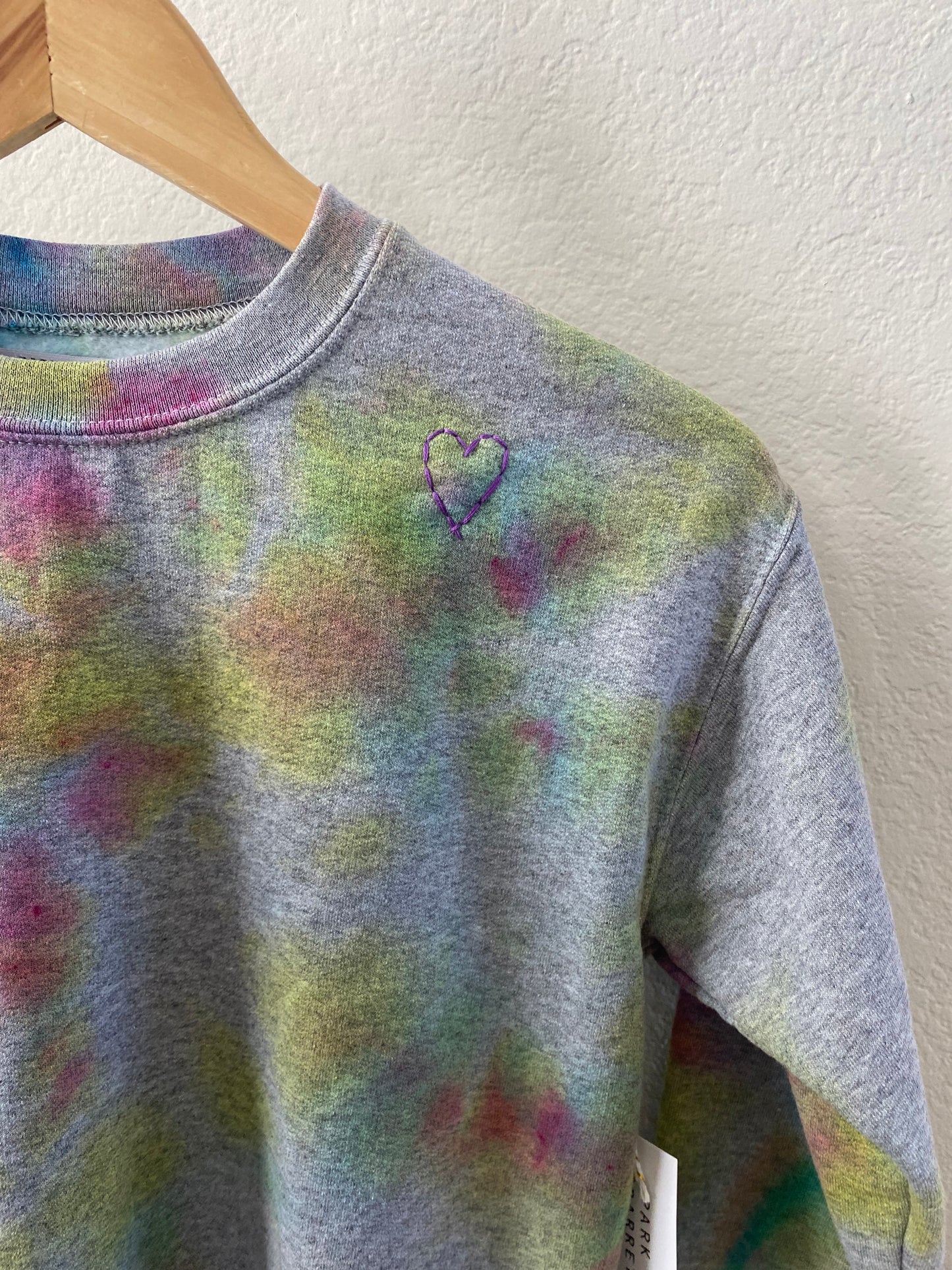 SALE- Kids Rainbow Sweatshirt size Medium